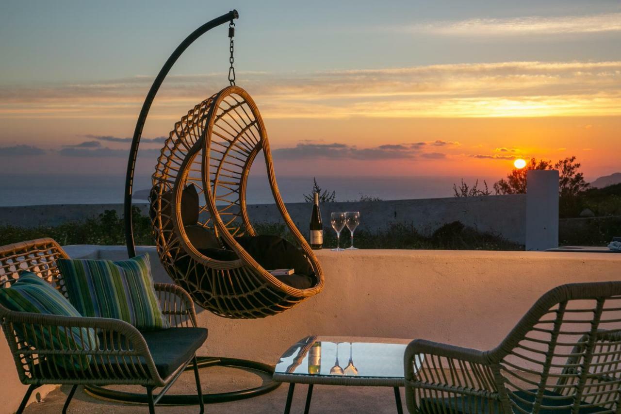 Caldera Sunset Villa Megalochori  Eksteriør billede